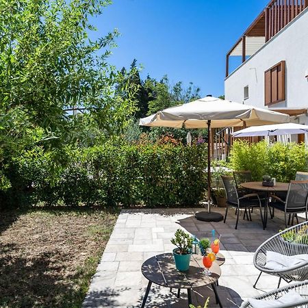 Stay U-Nique Studio Apartment In Орасац Екстер'єр фото