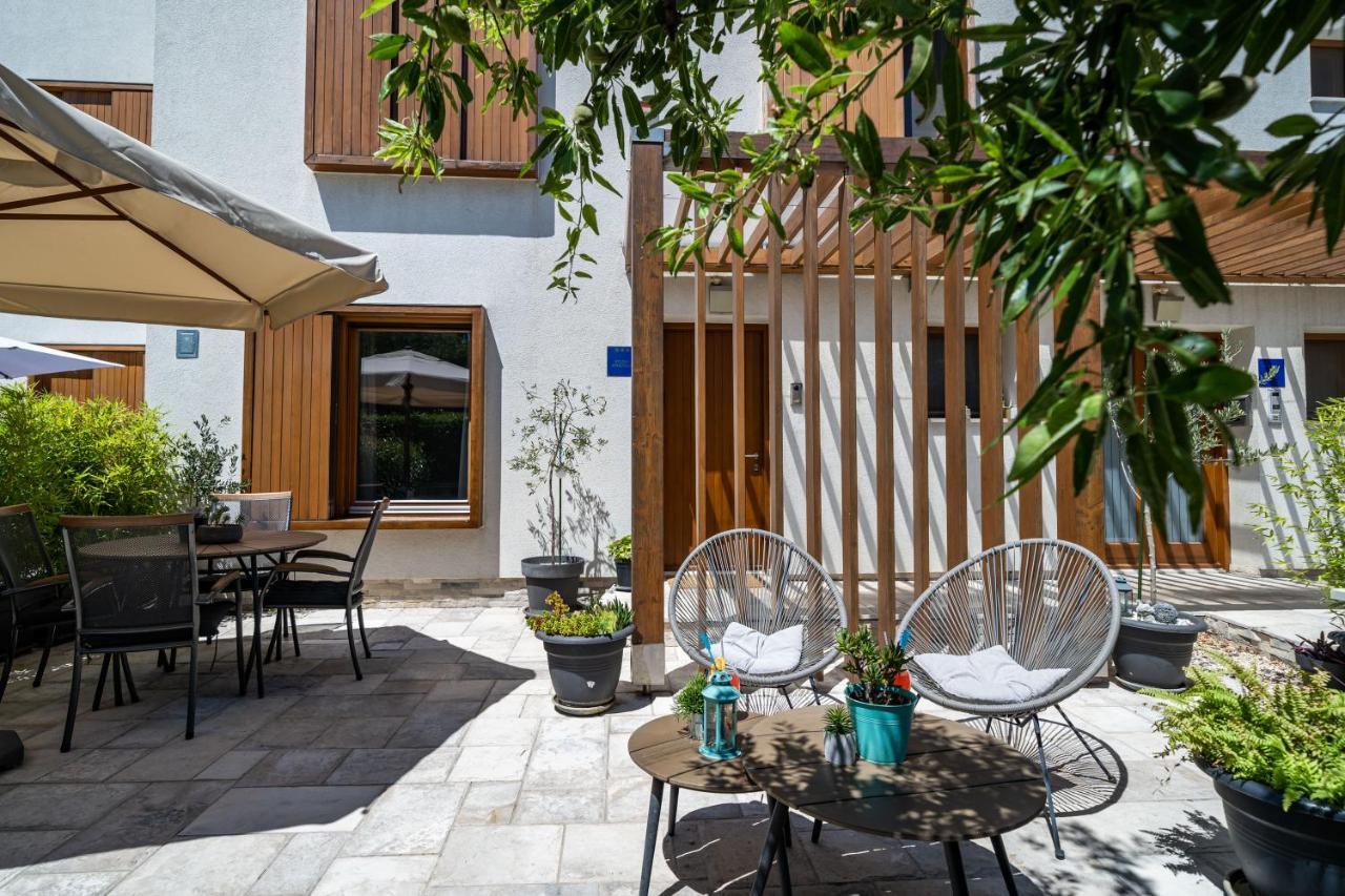 Stay U-Nique Studio Apartment In Орасац Екстер'єр фото