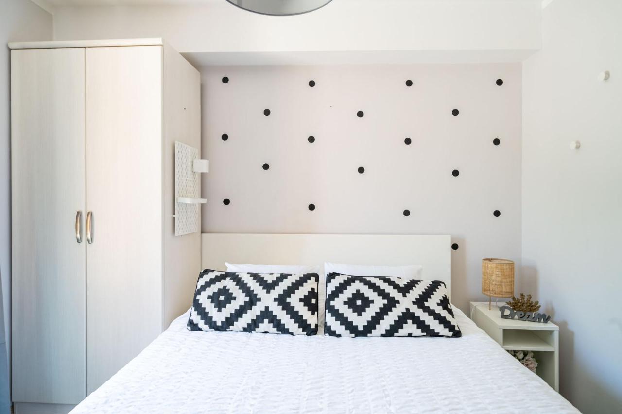 Stay U-Nique Studio Apartment In Орасац Екстер'єр фото