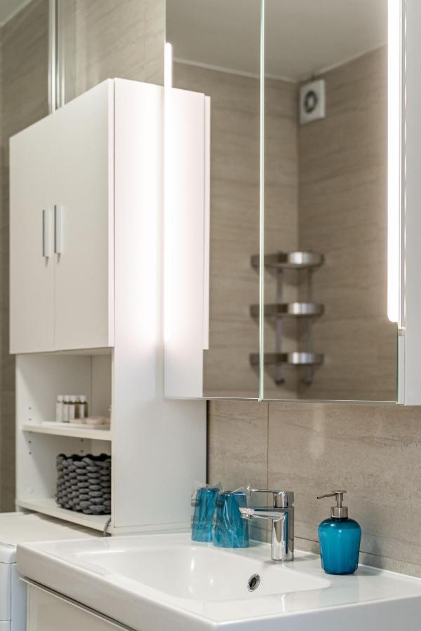 Stay U-Nique Studio Apartment In Орасац Екстер'єр фото