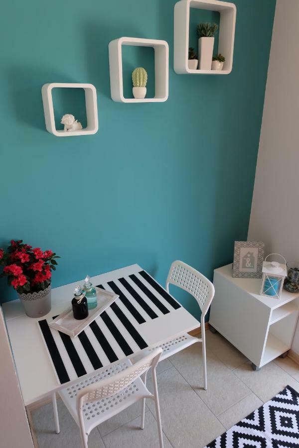 Stay U-Nique Studio Apartment In Орасац Екстер'єр фото
